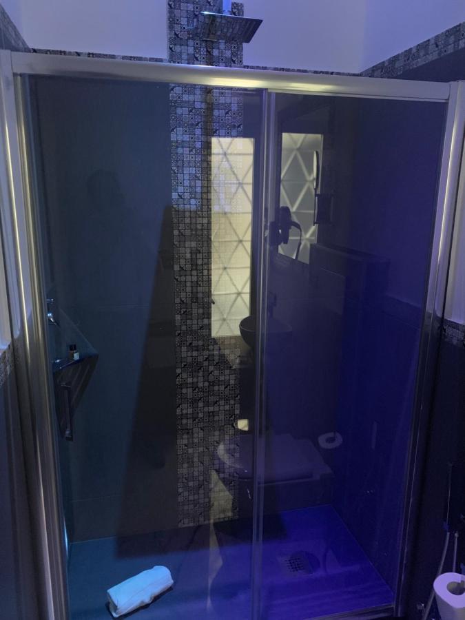 Cellamare Suite & Spa Napoli Bagian luar foto